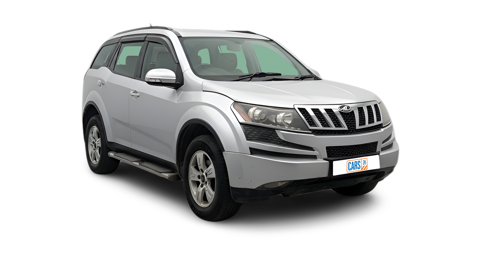 Mahindra XUV500-img